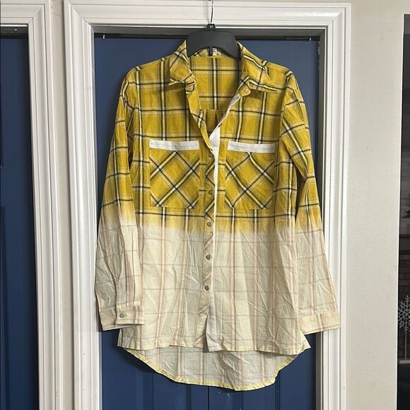 POL Oversized Yellow Plaid Ombré Button-down Shirt Size S NEW - Picture 1 of 6